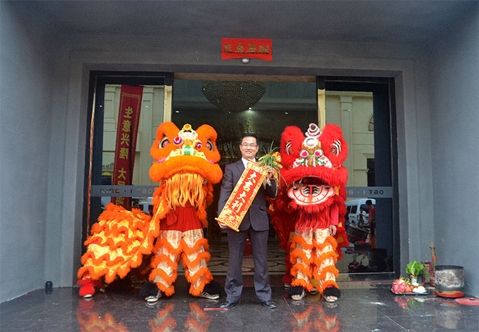 东升国际官网新年开工，2017撸起袖子拼命干！