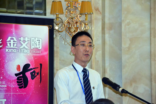 东升国际官网策动经理张宁博对本次品签会作总结